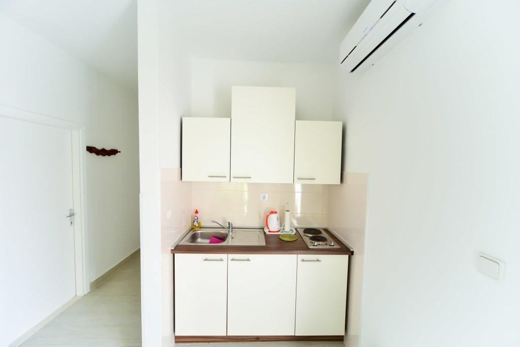 Apartments Valentina Петрчане Экстерьер фото